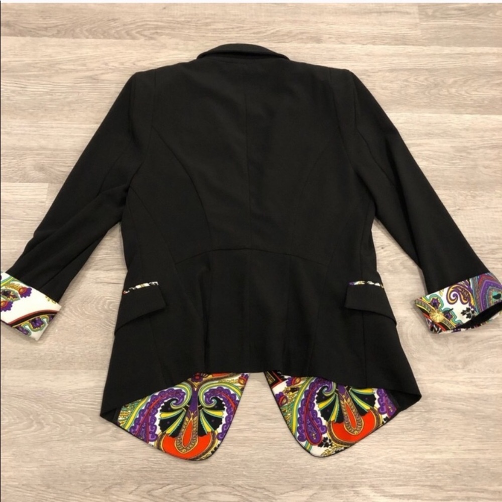 Moschino Blazer 💕 - Picture 3 of 5